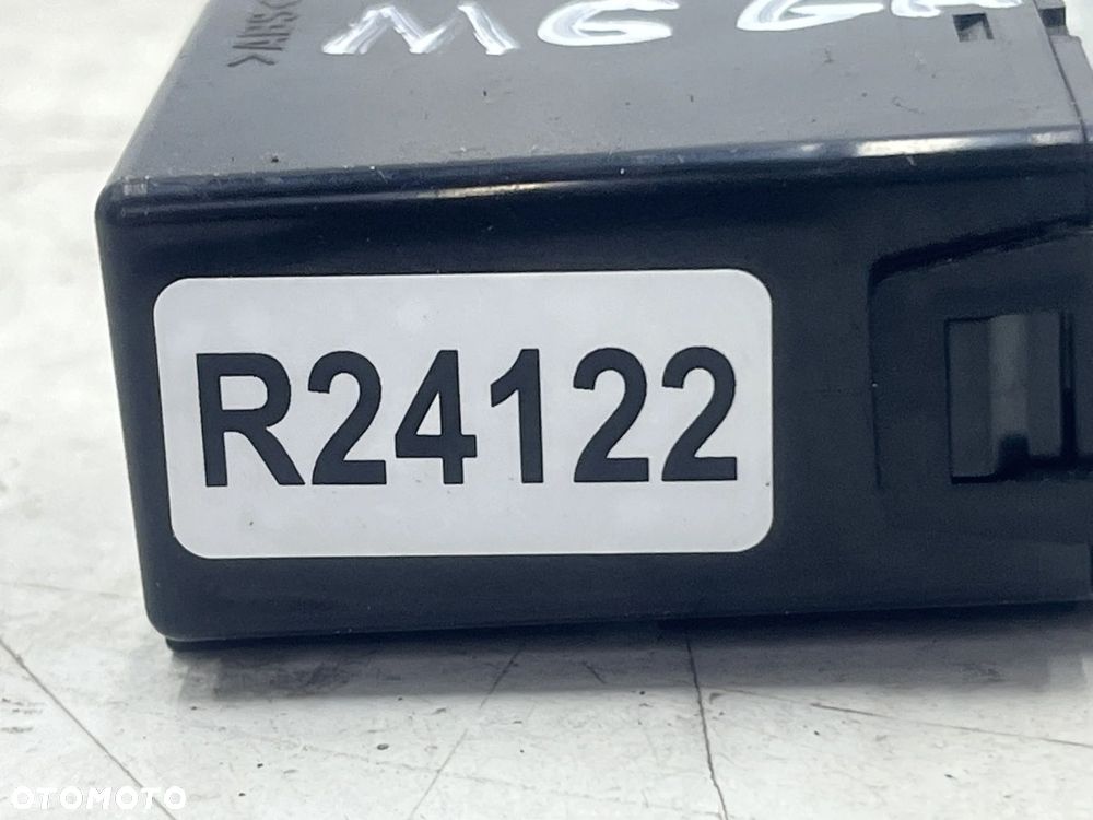 Moduł Mazda 6 II GH 07-12r. komputer sterownik centralnego zamka dh56675dz - 8
