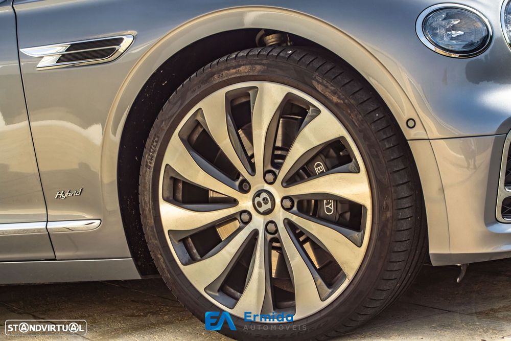 Bentley Flying Spur - 17