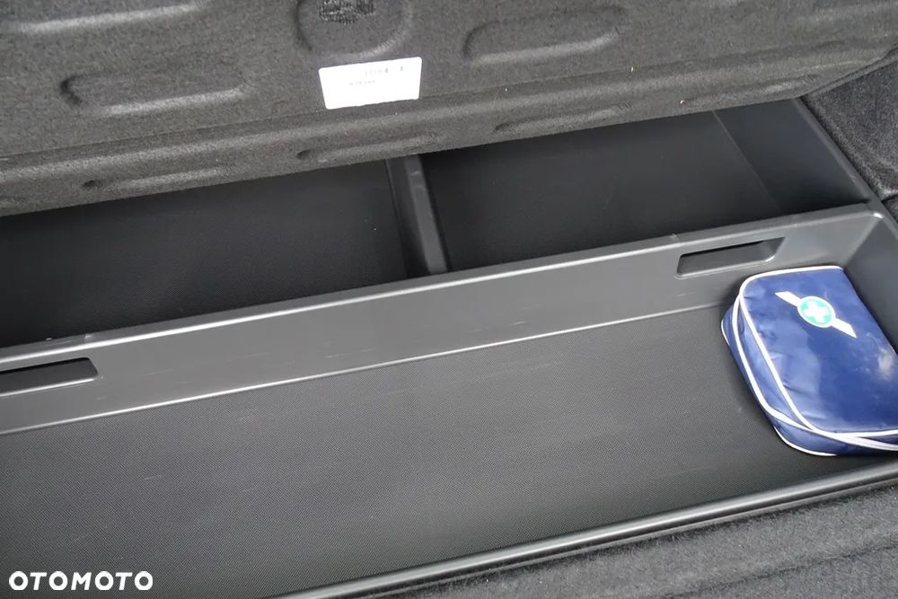 Hyundai i30 1.5 DPI Comfort - 17