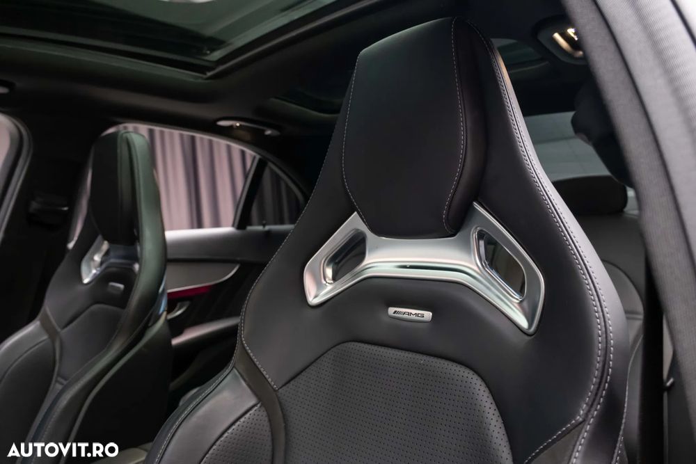 Mercedes-Benz C 63 AMG S AMG Speedshift MCT 9G - 29