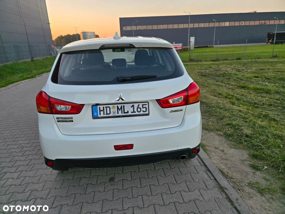 Mitsubishi ASX 1.6 Intense Plus Blue Edition - 26