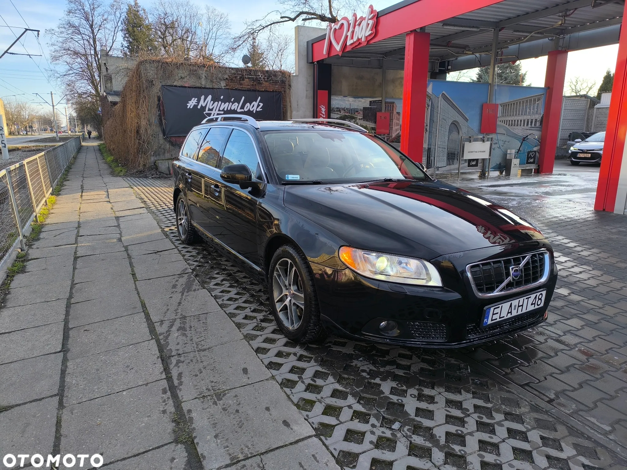 Volvo V70 2.5T Summum - 12