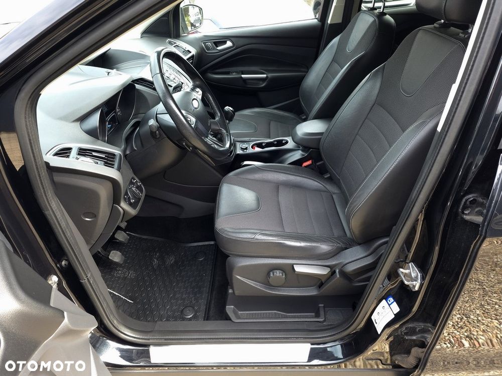 Ford Kuga 2.0 TDCi FWD Titanium - 8