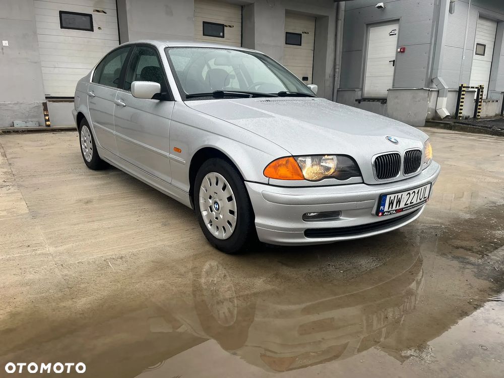 BMW Seria 3 - 1