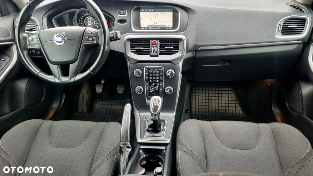 Volvo V40 Cross Country D2 - 14