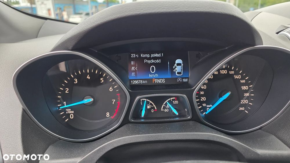 Ford Kuga - 15