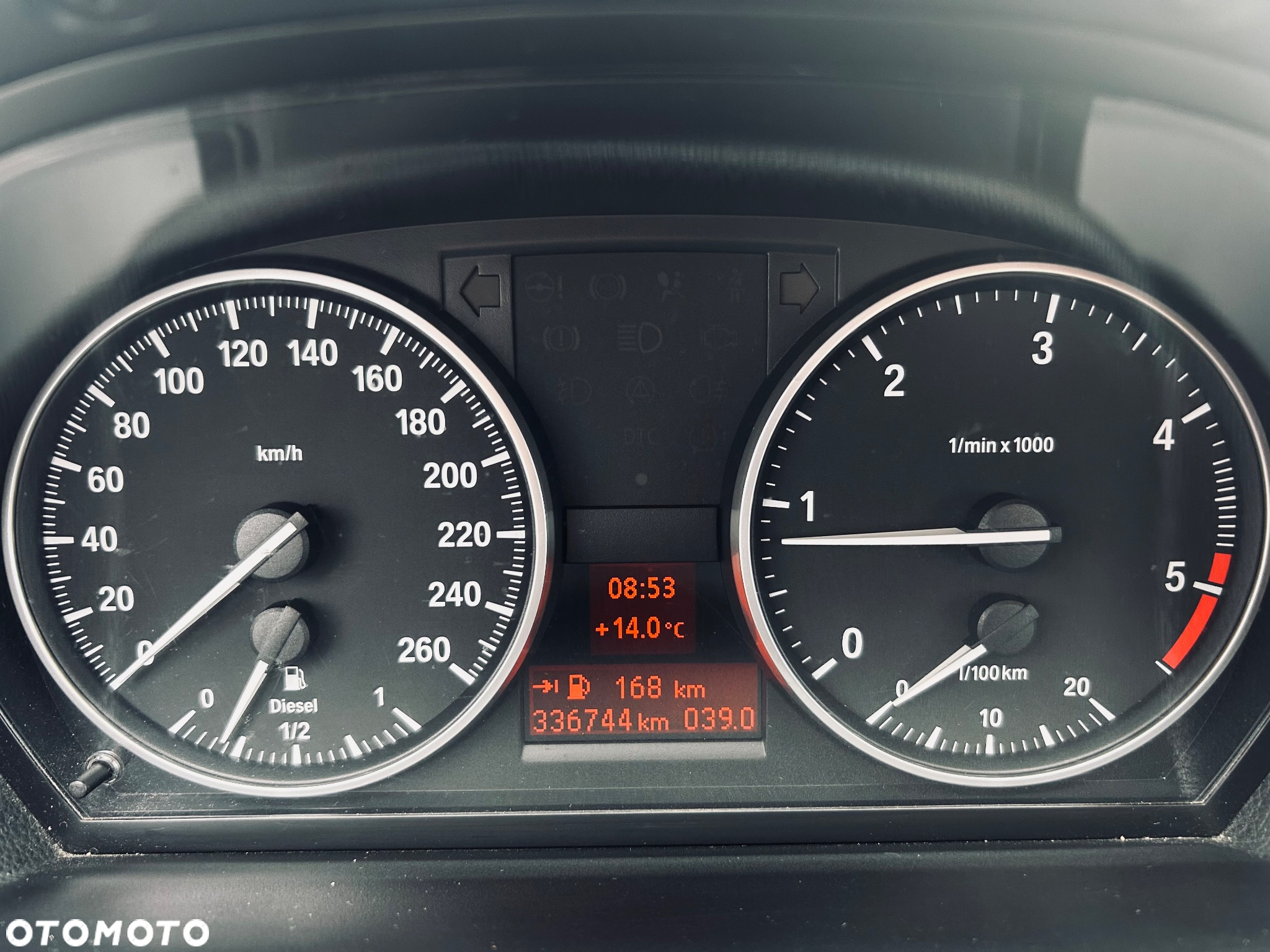 BMW Seria 3 318d DPF Touring - 10