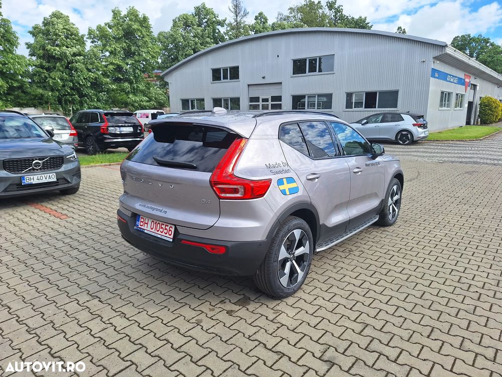 Volvo XC 40 B4 AT FWD MHEV Ultimate Dark - 10