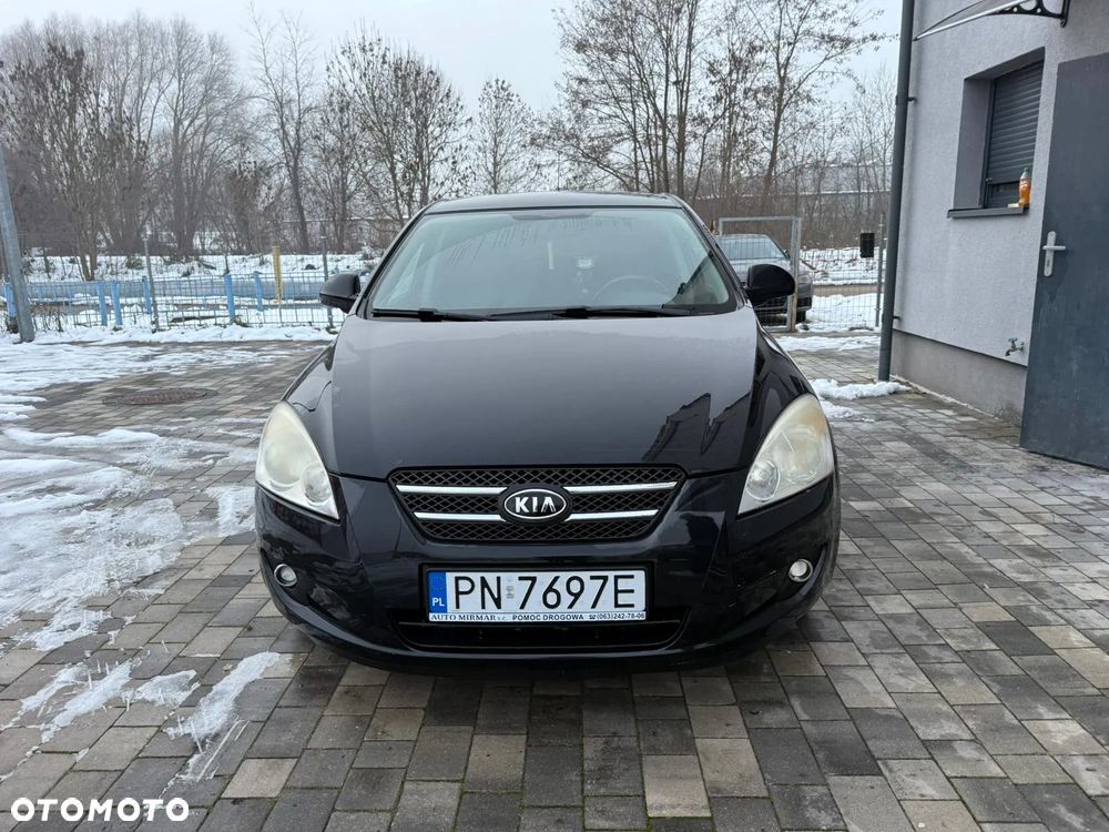 Kia Ceed 1.6 Crdi Comfort - 2