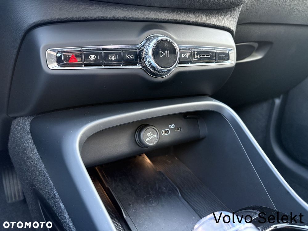 Volvo XC 40 - 16