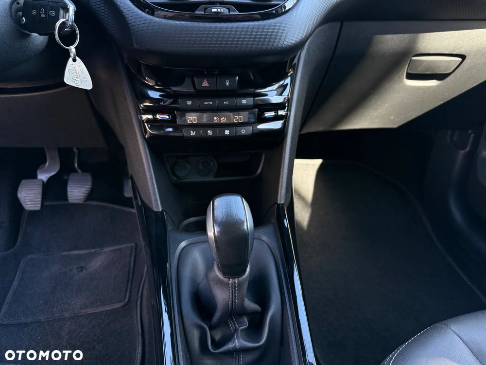 Peugeot 2008 PureTech 110 Stop&Start Allure - 20