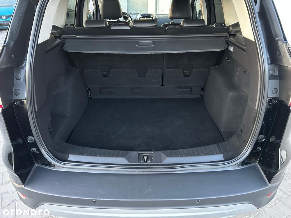 Ford Kuga 2.0 TDCi 4x4 Titanium - 12