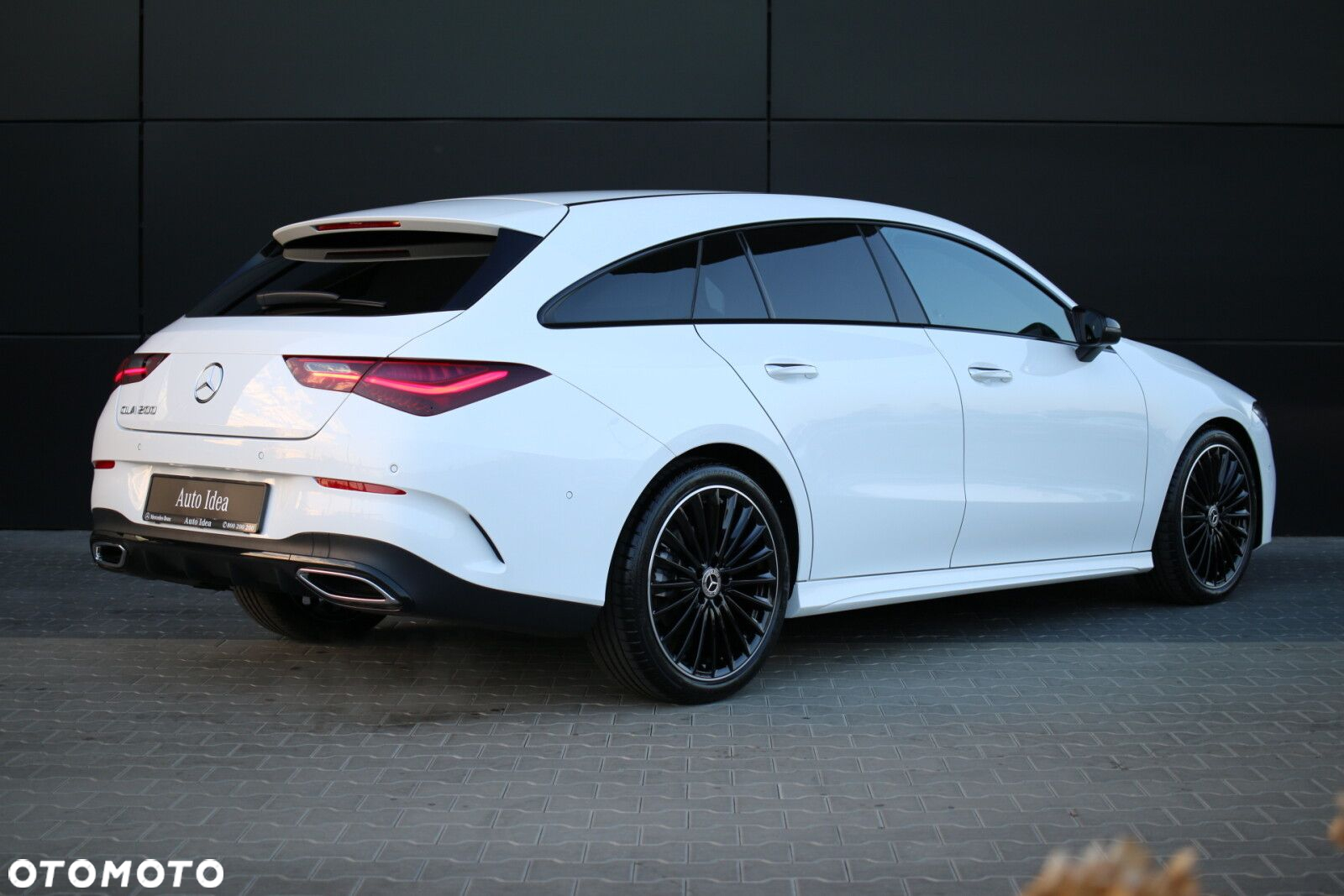 Mercedes-Benz CLA - 6