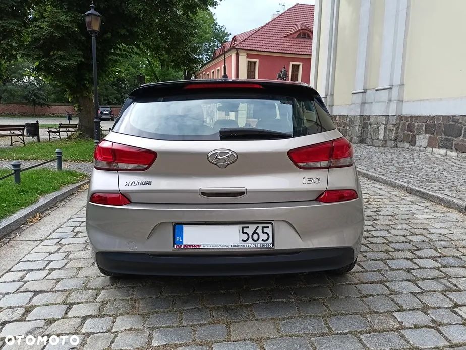 Hyundai i30 - 34