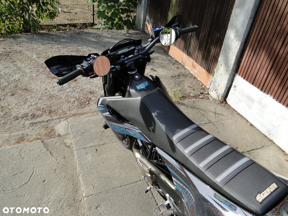 Husqvarna 701 - 9