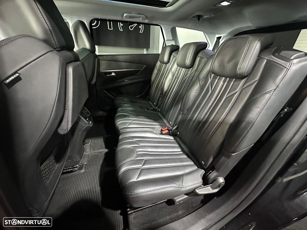 Peugeot 5008 1.5 BlueHDi Allure EAT8 - 26