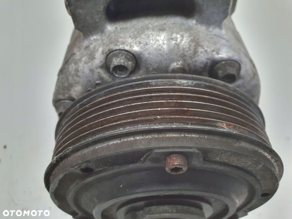 SPRĘŻARKA KLIMATYZACJI VW Golf V 1.9 TDI _ pompa 1K0820803G - 5