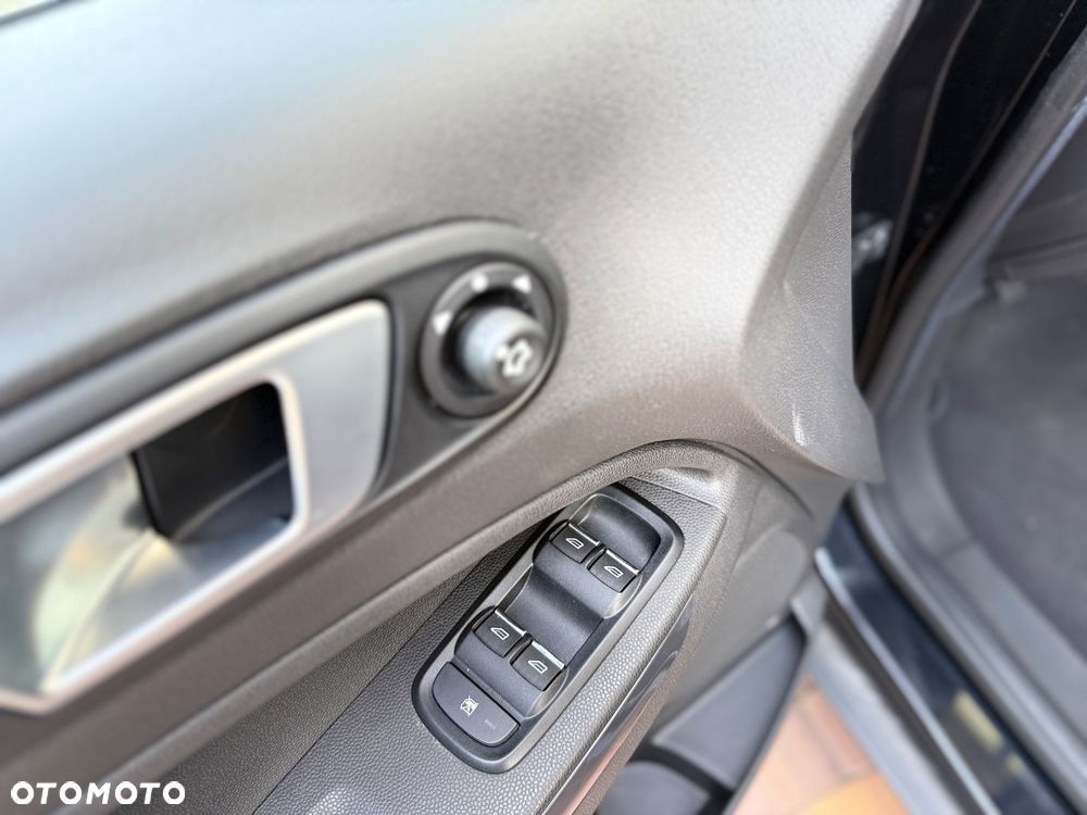 Ford EcoSport 1.0 EcoBoost Titanium ASS - 26