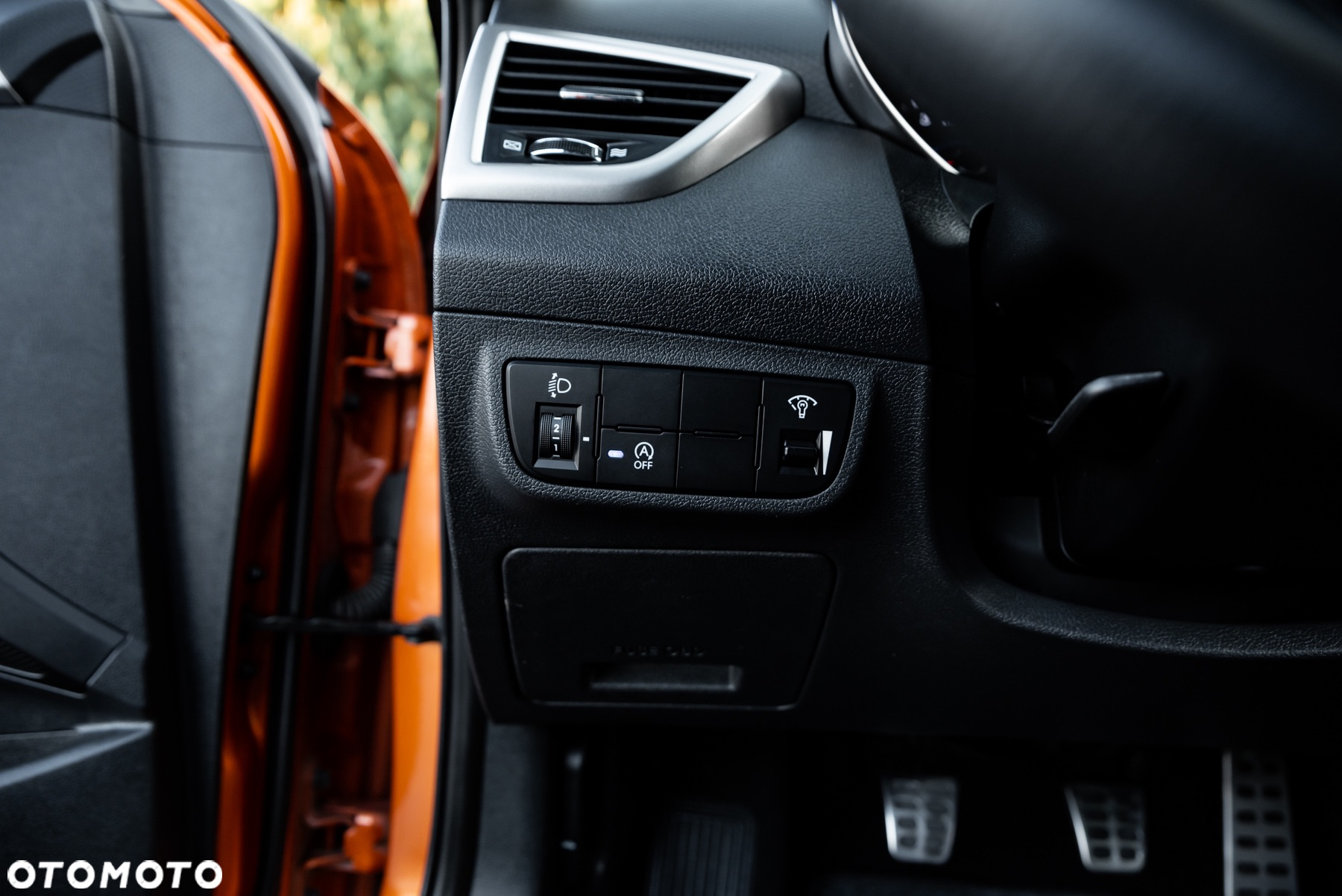 Hyundai Veloster 1.6 GDI Premium - 23