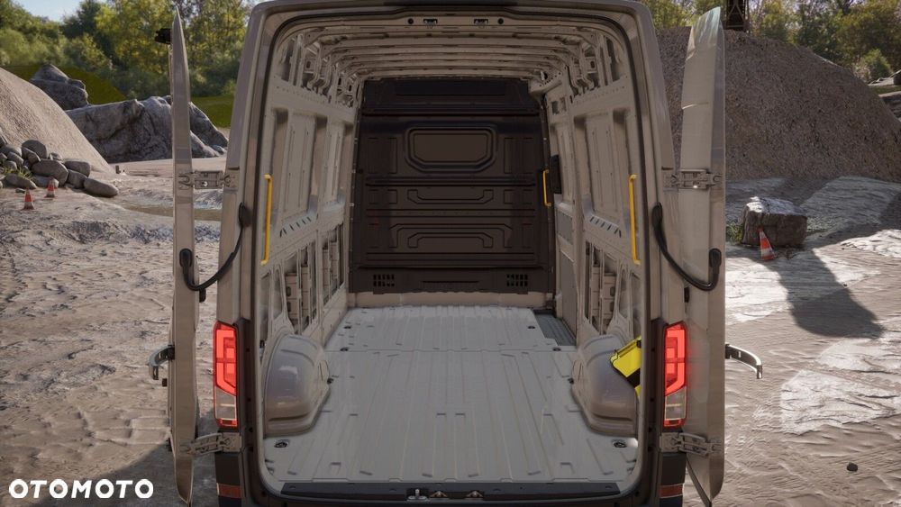 Volkswagen Crafter - 14