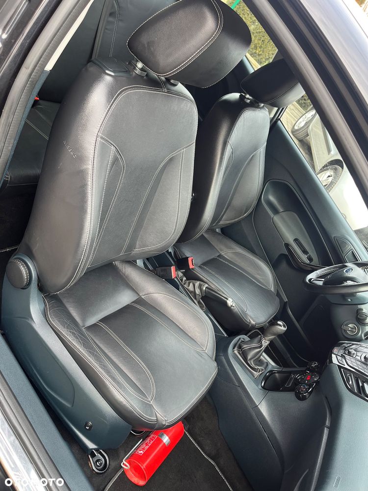 Ford Fiesta 1.6 Ti-VCT S - 19