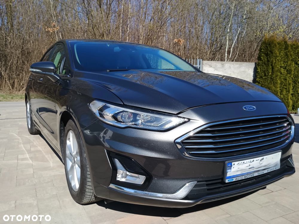 Ford Fusion - 1