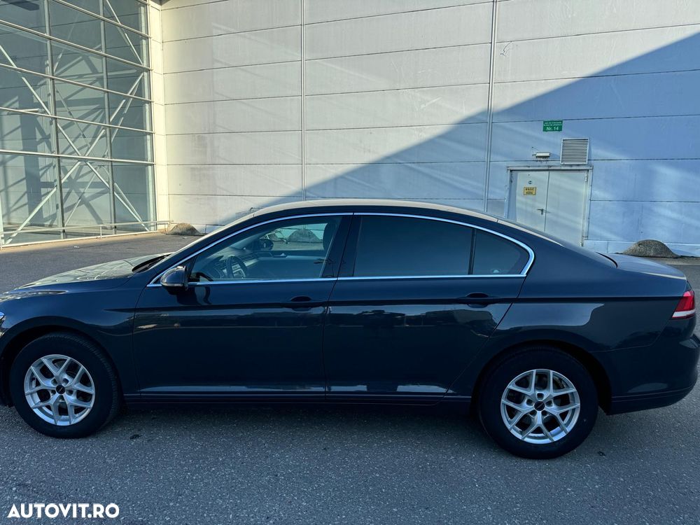 Volkswagen Passat 2.0 TDI Comfortline - 9