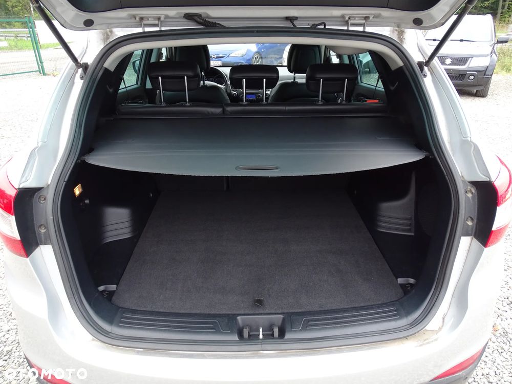 Hyundai ix35 - 11