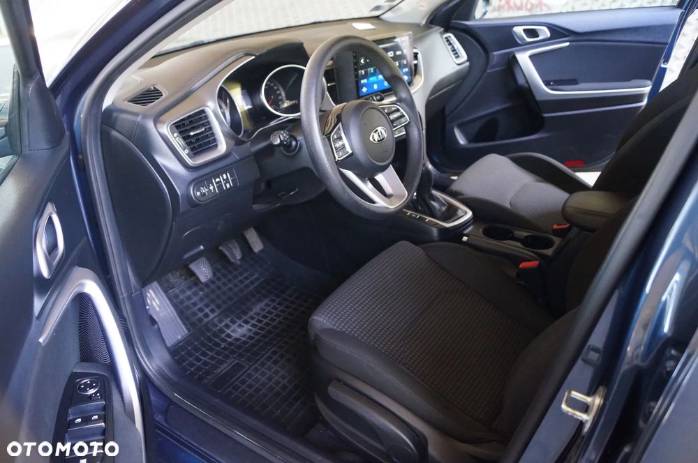 Kia Ceed 1.6 CRDi SCR L - 24