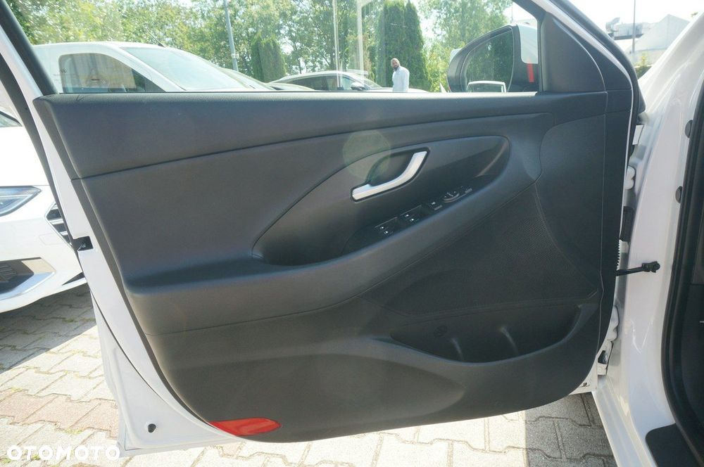 Hyundai i30 1.0 T-GDI Modern - 17