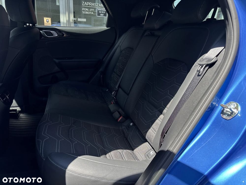 Kia XCeed 1.6 T-GDI Tribute DCT - 15