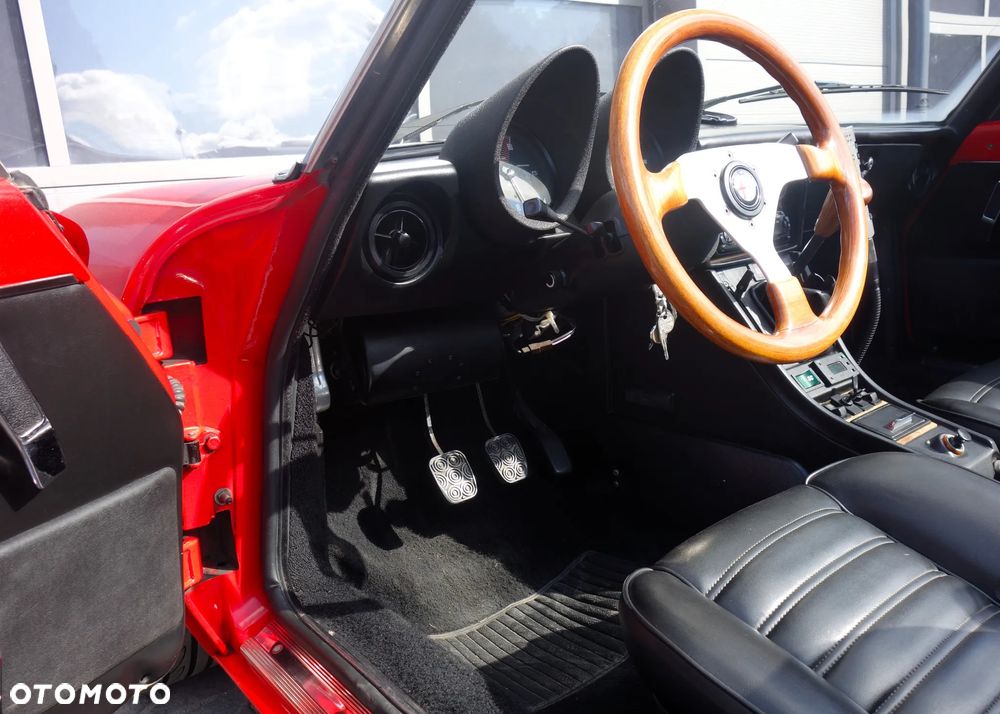 Alfa Romeo Spider 2.0 - 25