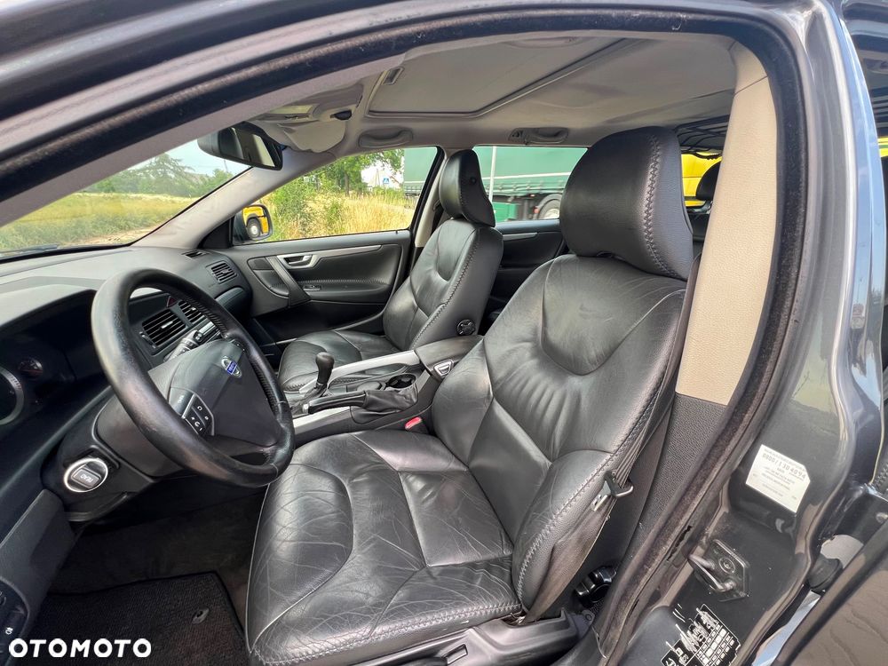 Volvo XC 70 - 11
