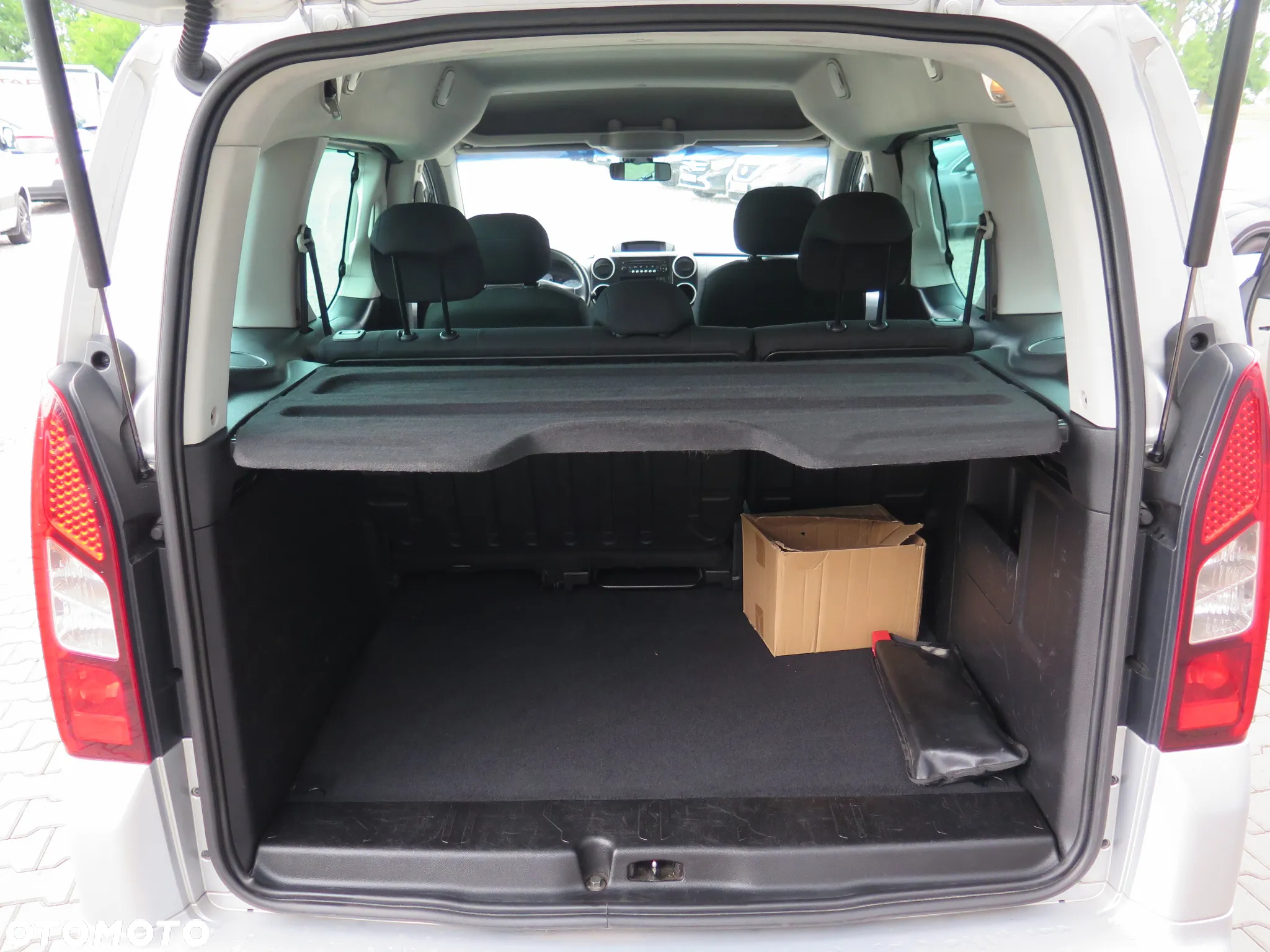 Peugeot Partner 1.6 BlueHDi Active - 26