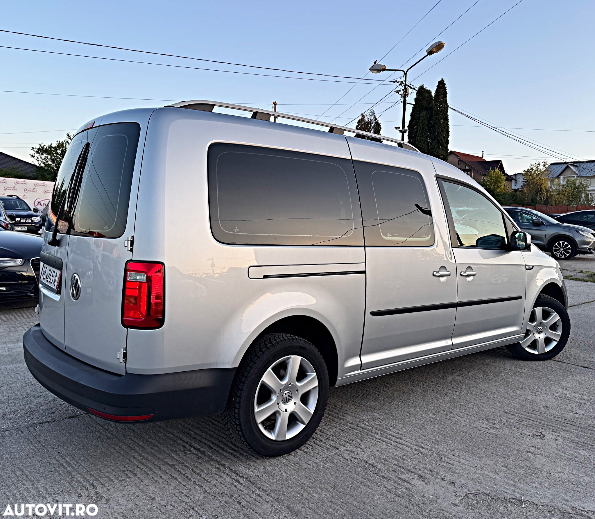 Volkswagen Caddy 2.0 TDI (5-Si.) DSG Comfortline - 3