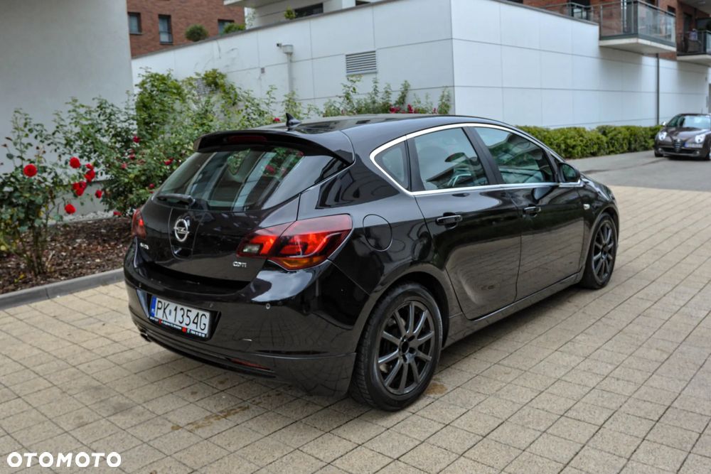 Opel Astra - 4