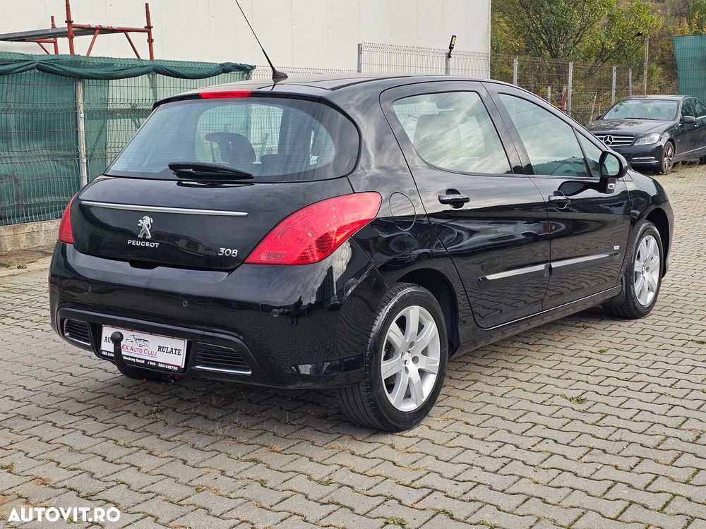 Peugeot 308 120 VTi Style - 4