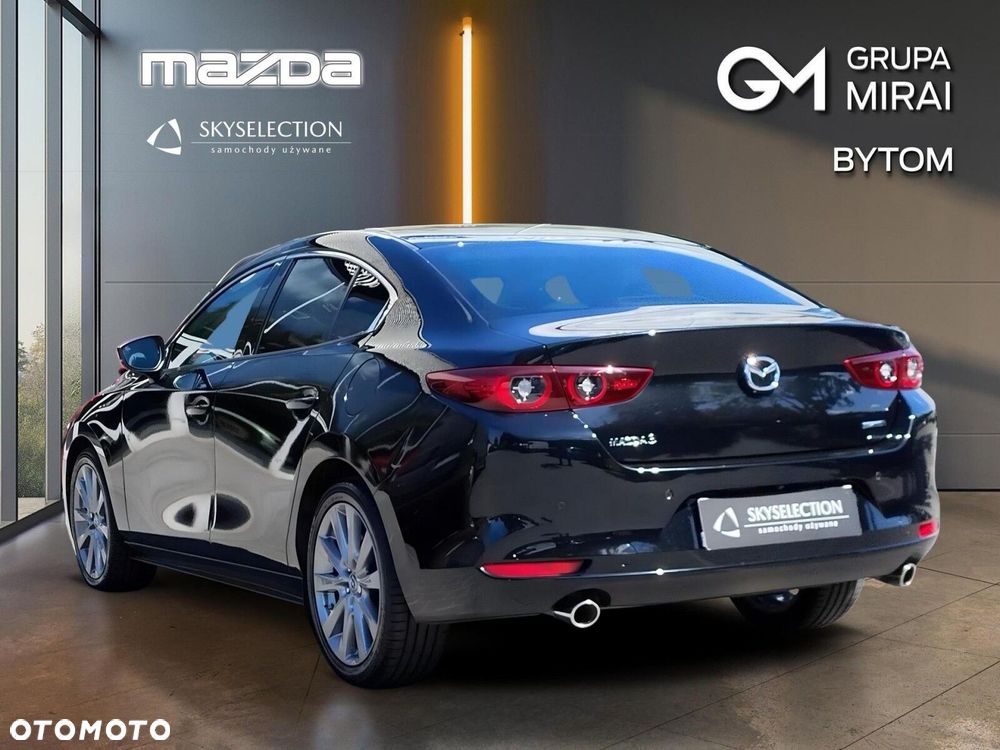 Mazda 3 - 4