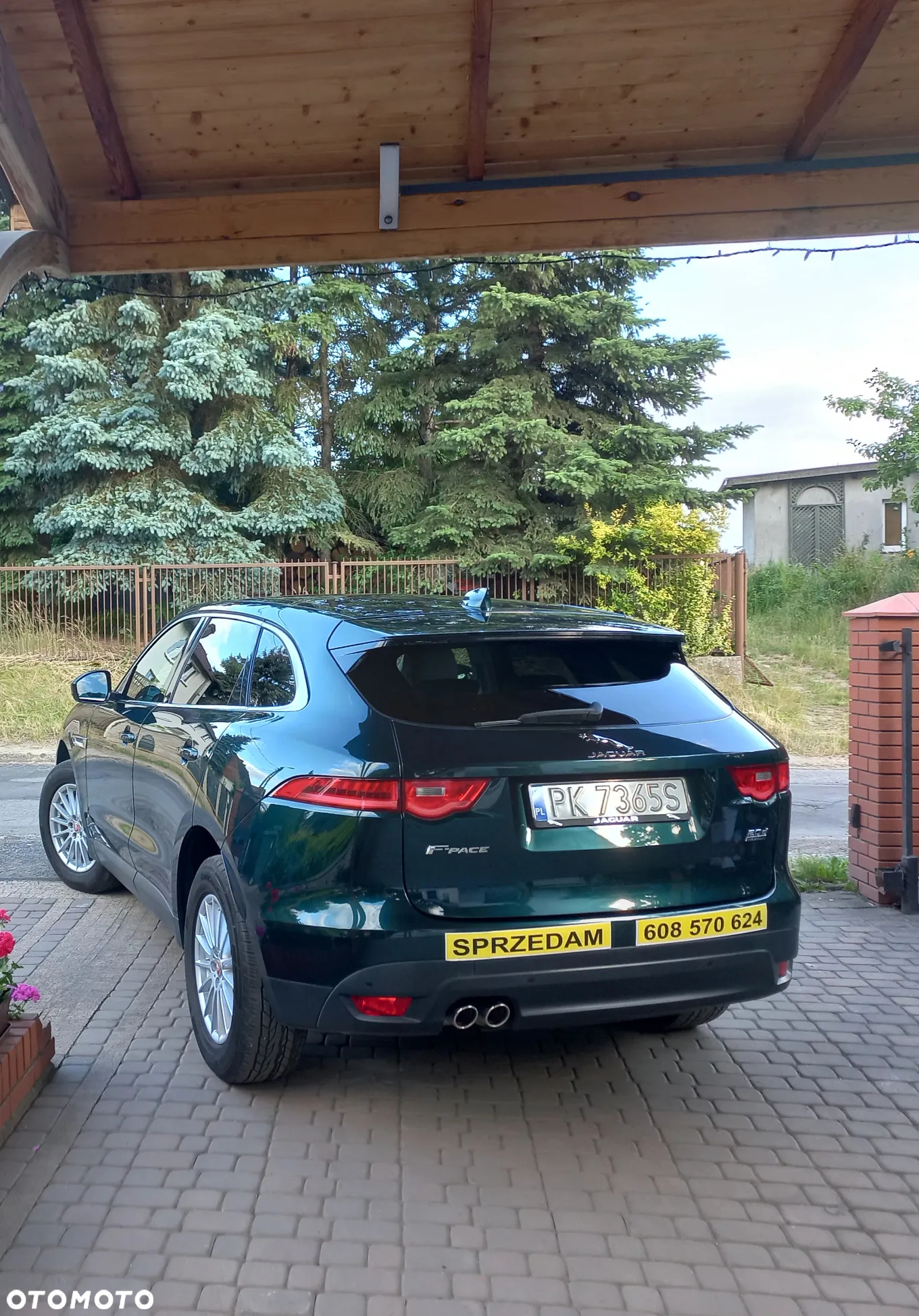 Jaguar F-Pace 2.0 i4D AWD Chequered Flag - 4