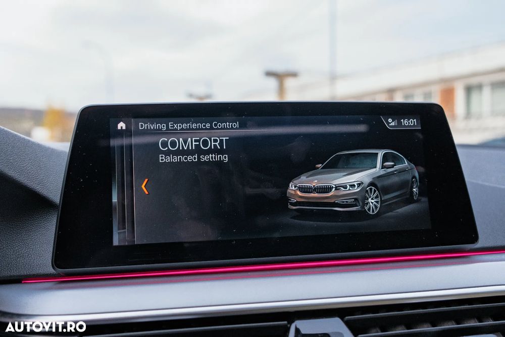 BMW Seria 5 520d Aut. Luxury Line - 26