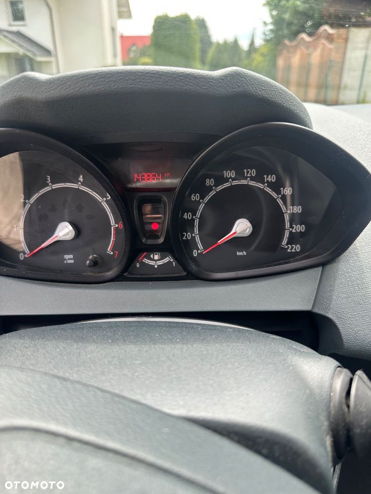 Ford Fiesta 1.25 Ambiente - 5