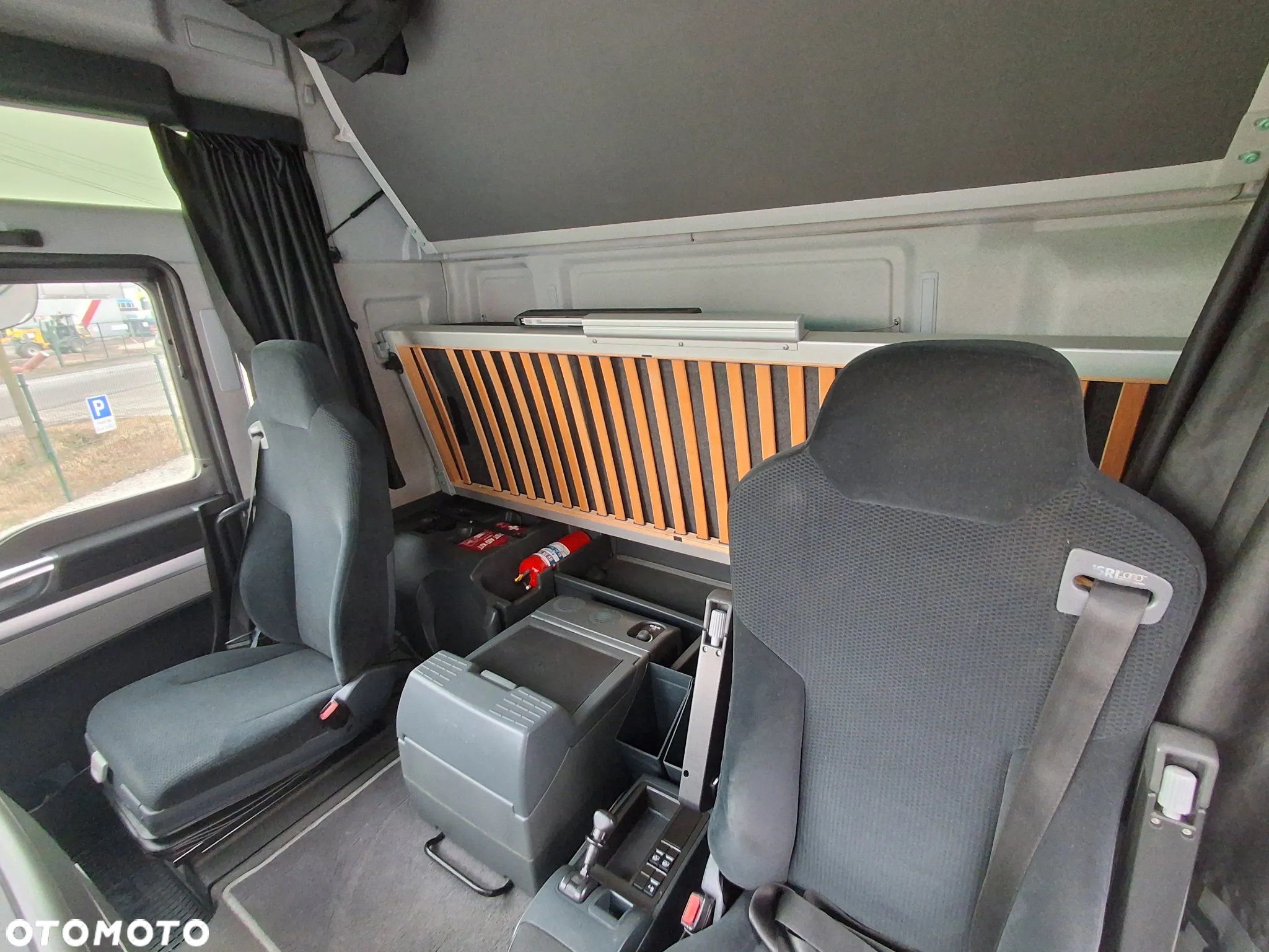MAN TGX 18.440 XL Low Deck - 11