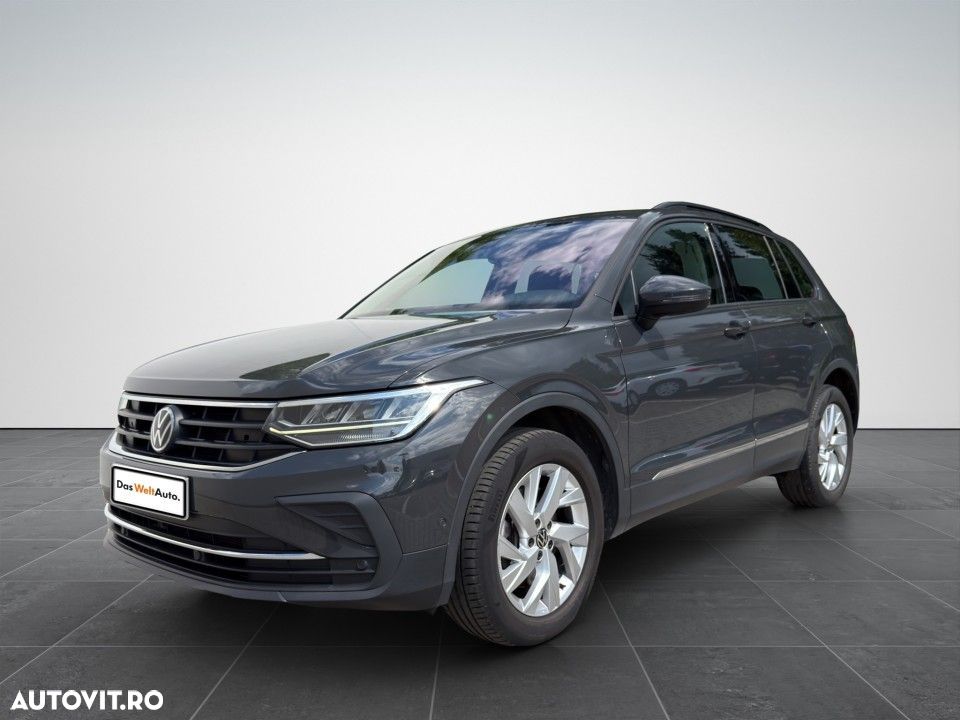 Volkswagen Tiguan - 2