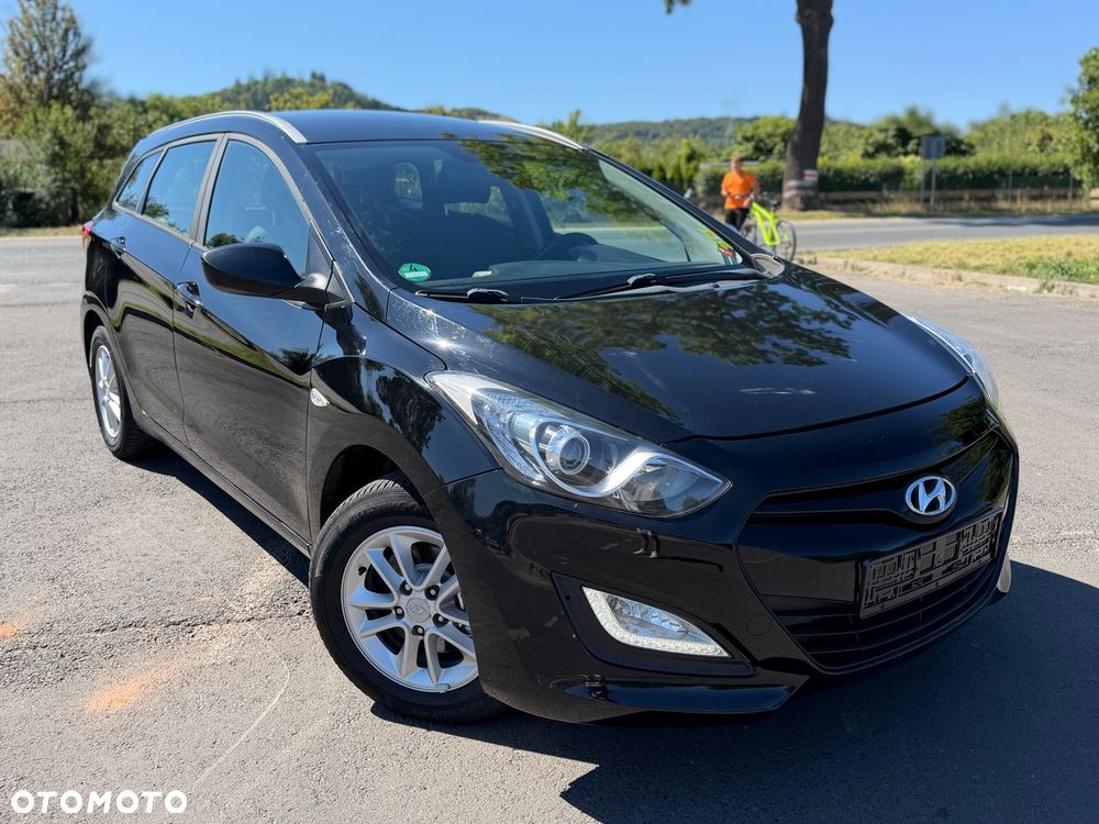 Hyundai i30 1.4 Comfort EU5 - 4