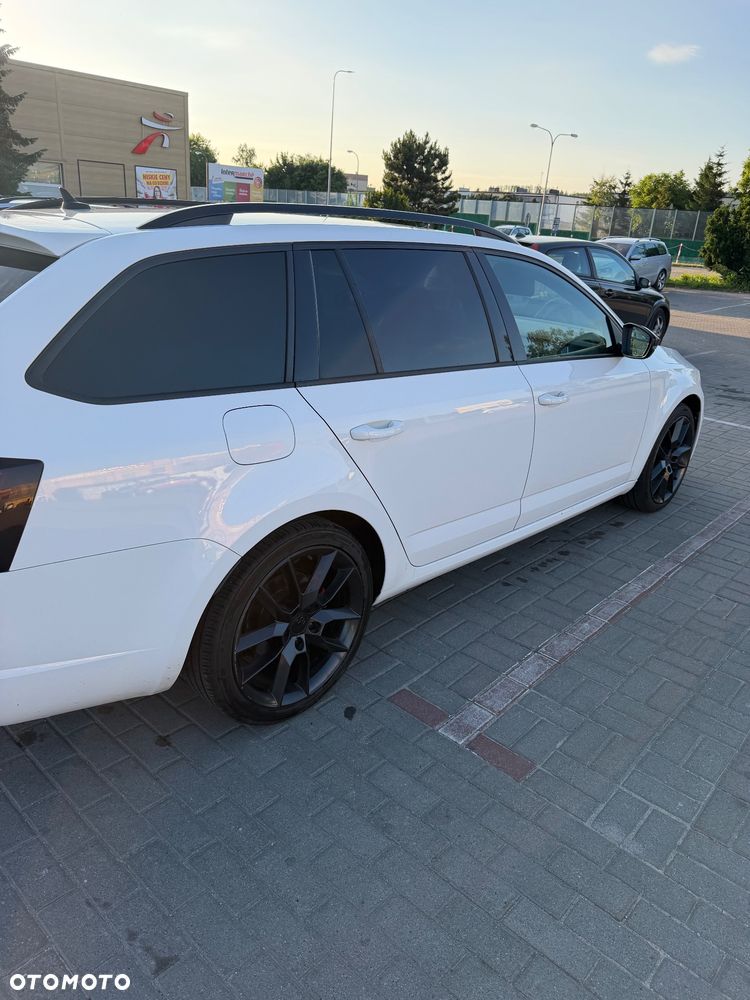 Skoda Octavia 2.0 TDI RS DSG EU6 - 3