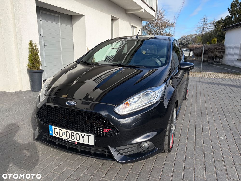 Ford Fiesta ST - 1