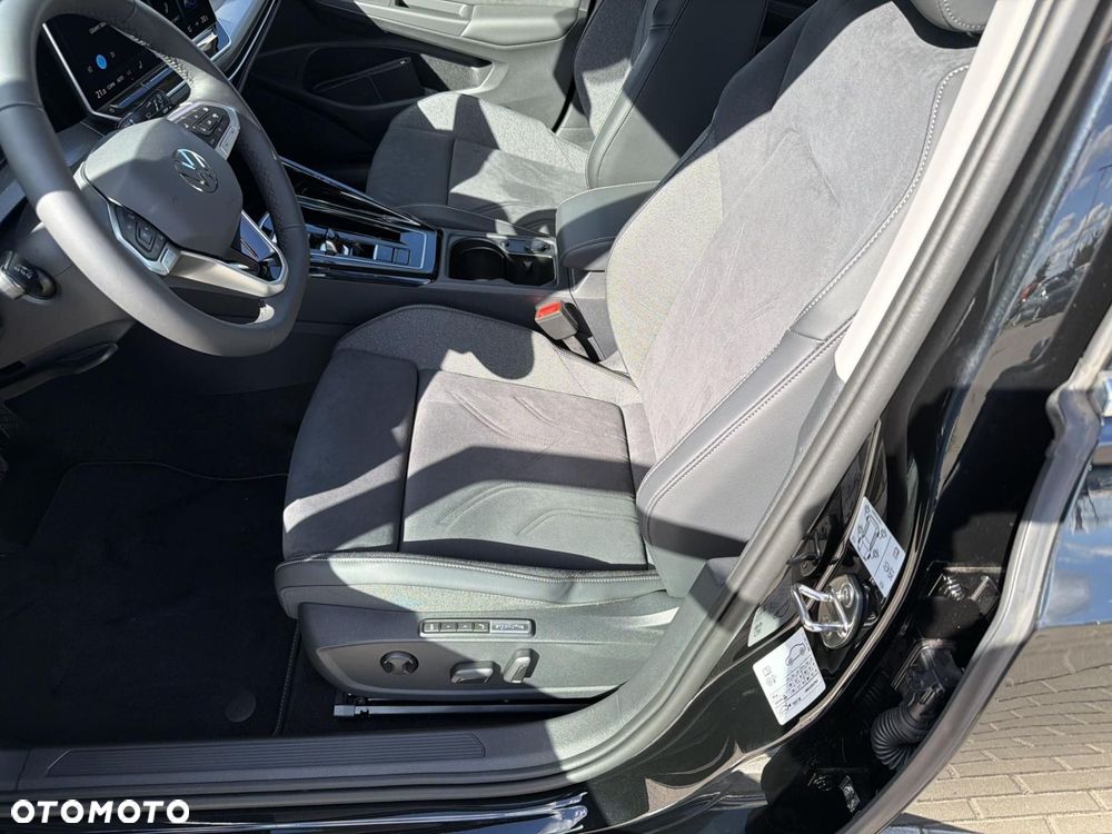 Volkswagen Golf 1.5 eTSI mHEV Style DSG - 13