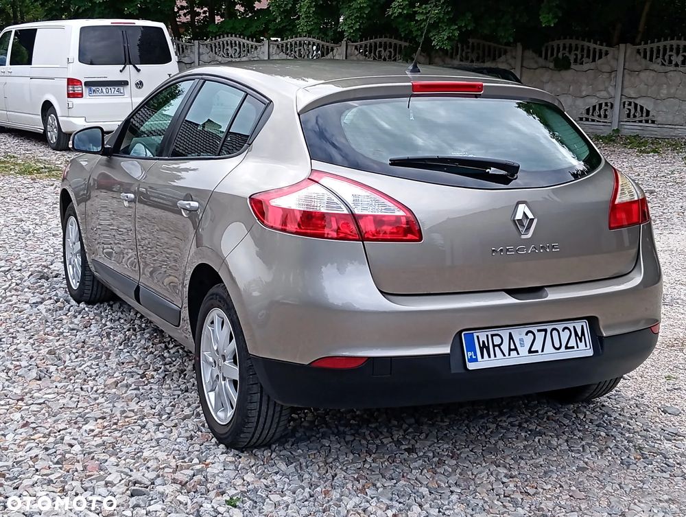 Renault Megane 1.6 16V 110 LIMITED - 5