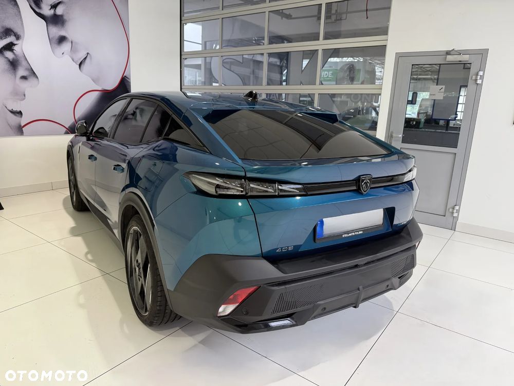 Peugeot 408 1.6 Plug-In Hybrid 180 GT EAT8 - 4