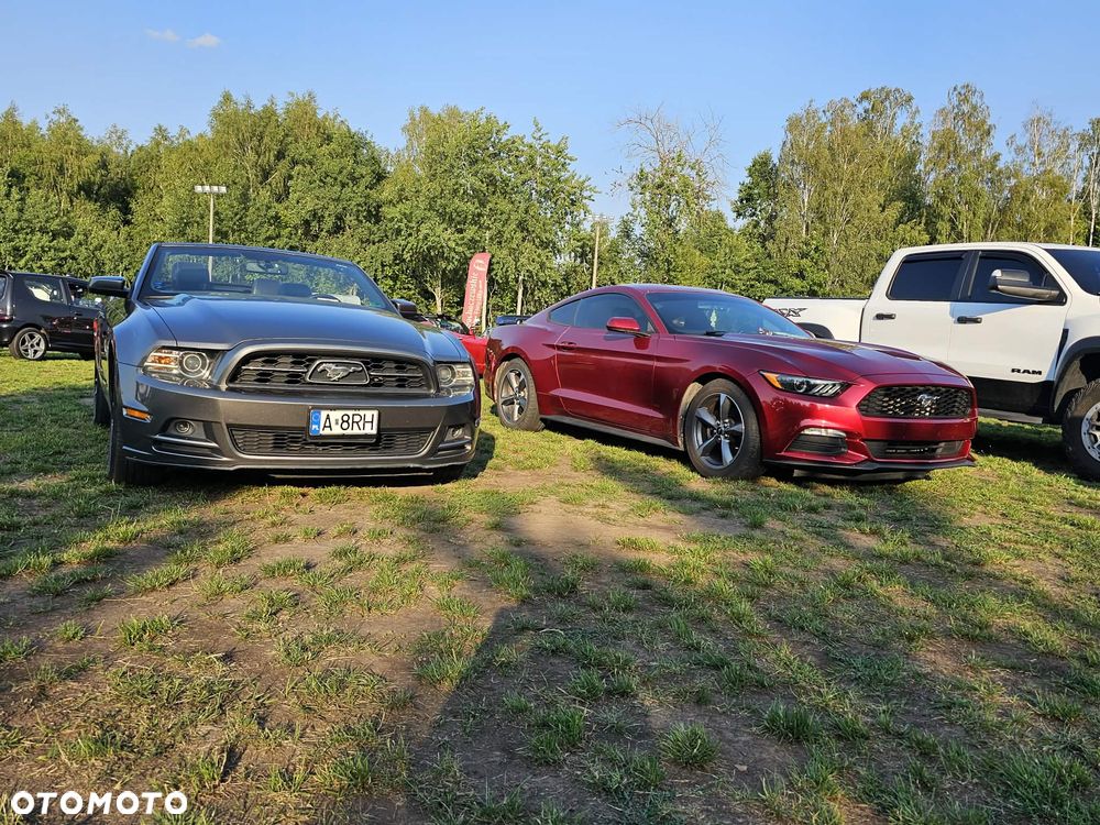 Ford Mustang 3.7 V6 Premium - 7